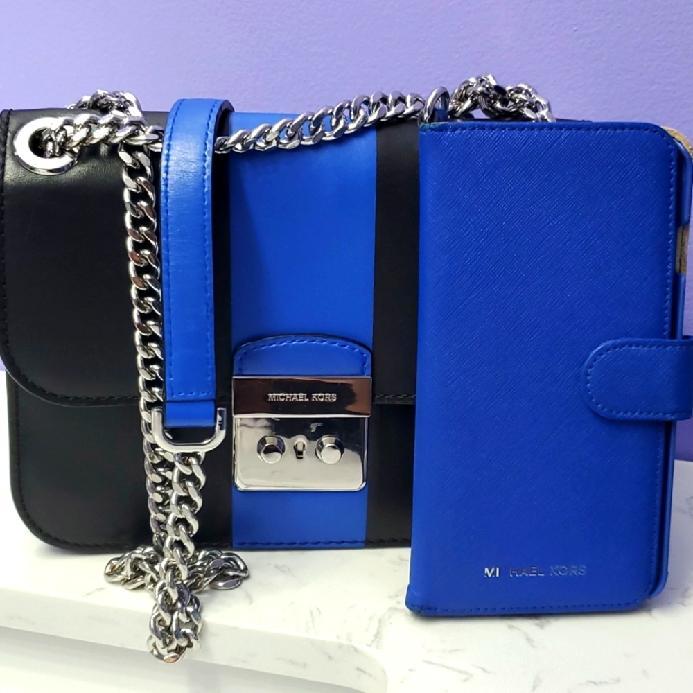 Michael Kors 💙 IPhone 7+ magnetic wallet & case 💙 Authentic * - Picture 9 of 9